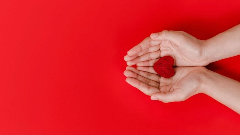 Quem doa sangue pode não saber, mas está melhorando a própria saúde