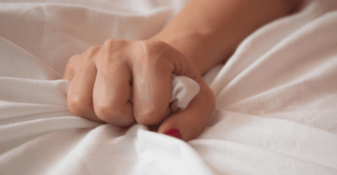 A mulher a um martelo Torah
