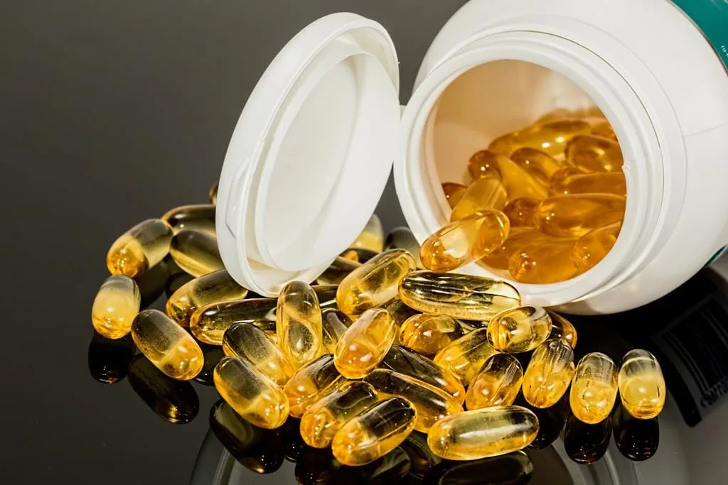 o ômega 3 pode ser ingerido por quem toma medicamento anticoagulantes em quantidades reduzida