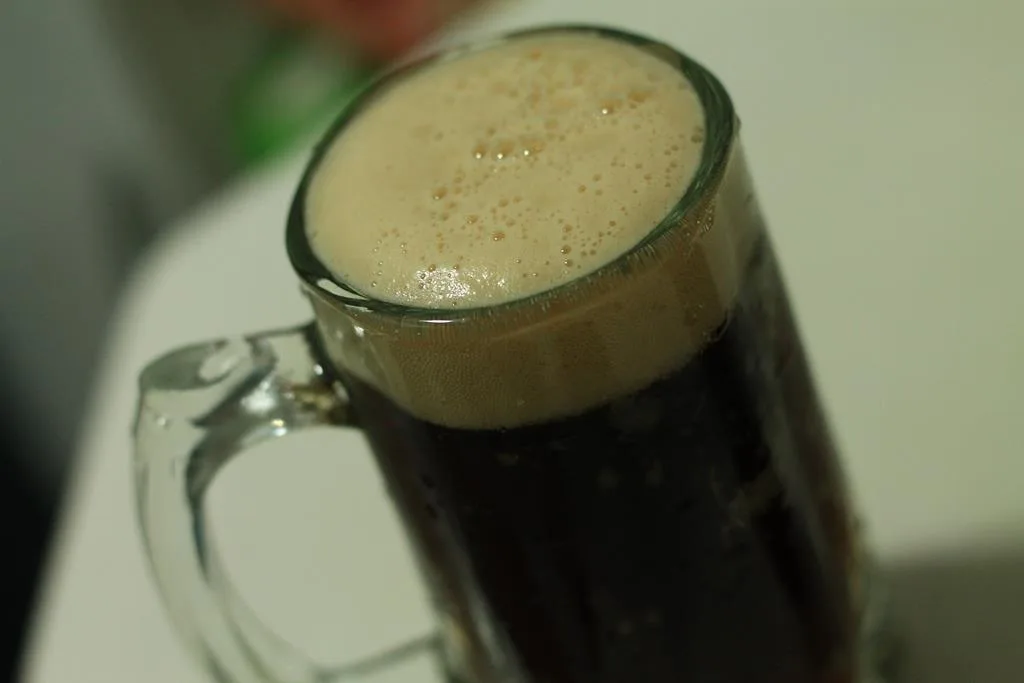 apesar de antigamente existir a crença de que a cerveja preta poderia aumentar a produção do leite materno, essa informação não foi confirmar com pesquisas científicas