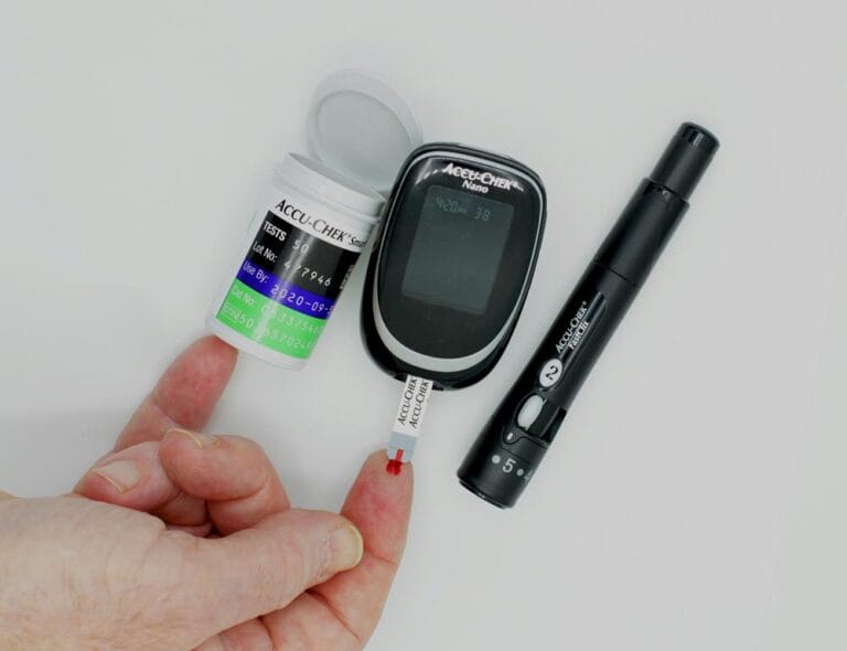 Accu-chek Active e Performa