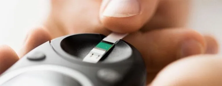 para escolher entre os dois aparelhos é preciso levar em conta as necessidades do paciente