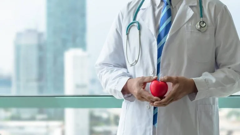 Veja 10 fatos sobre o colesterol alto.