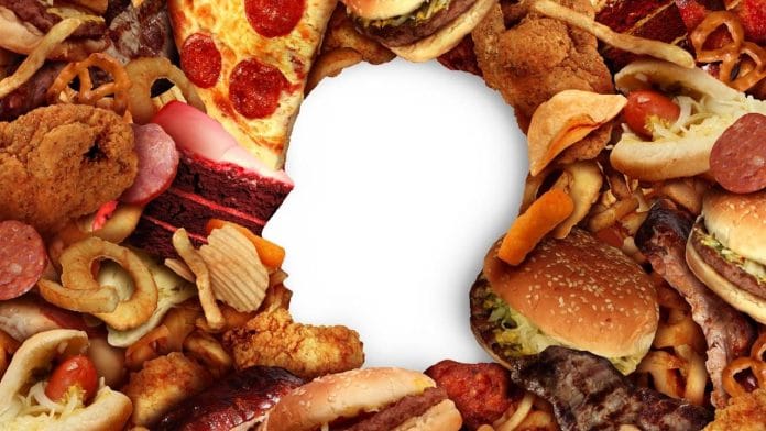 O que uma pessoa com colesterol alto não pode comer? | Farmadelivery