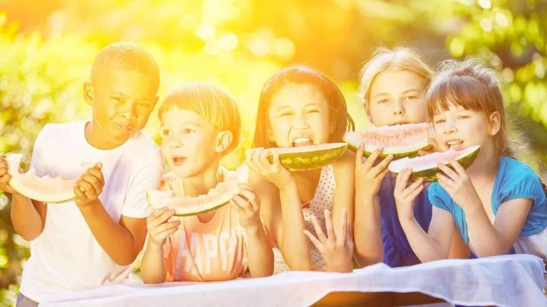 10 Dicas de fontes naturais de Vitamina C para crianças.