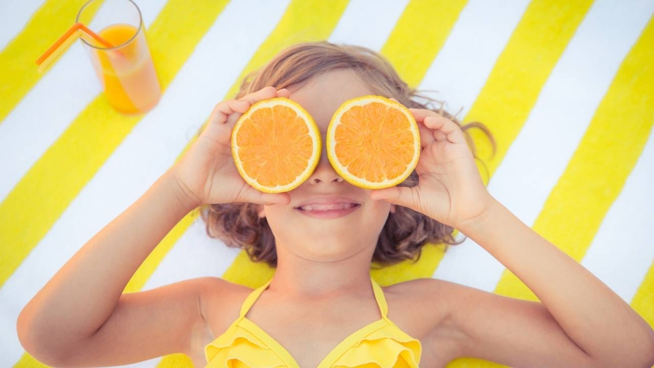 Vitaminas para crianças é importantes para o seu com desenvolvimento.