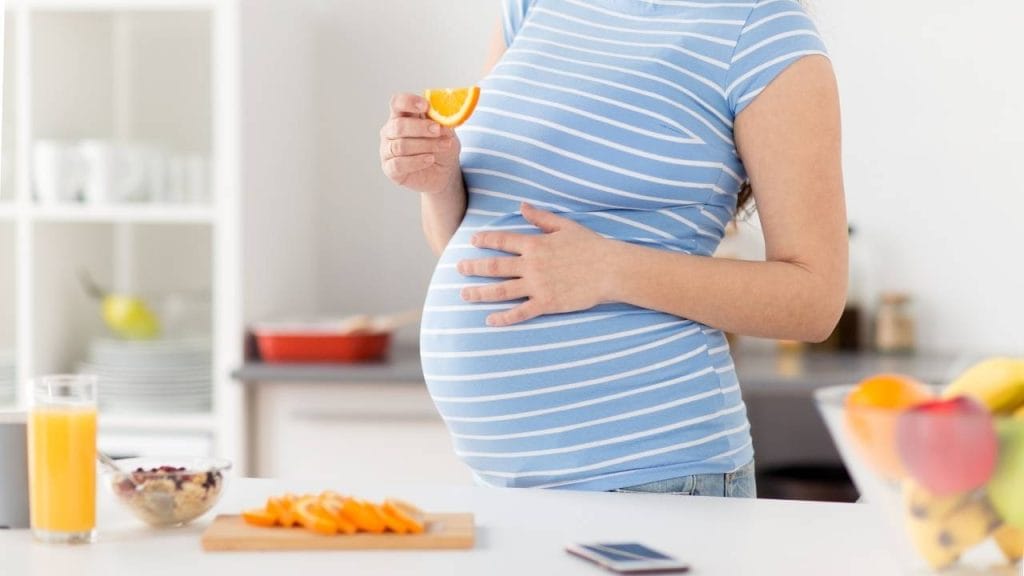 Vitamina C para gestante: Qual a importância do nutriente?| Farmadelivery