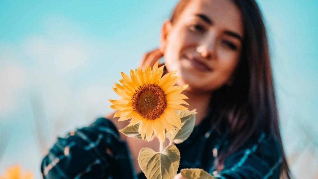 O produto ainda protege a pele dos efeitos dos raios ultravioleta, como o envelhecimento precoce.