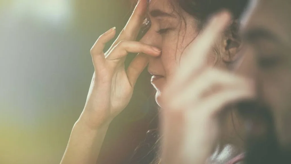 Os exercícios respiratórios ajudam a melhorar o fornecimento de oxigênio para o organismo.