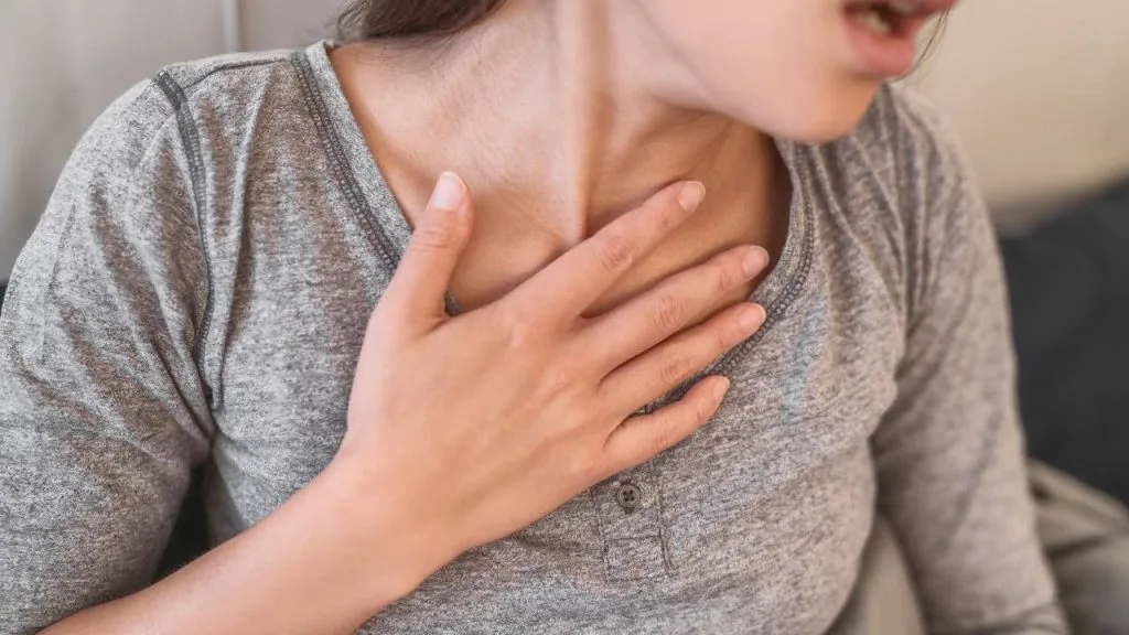 A dispneia crônica normalmente é causada por asma e bronquite.