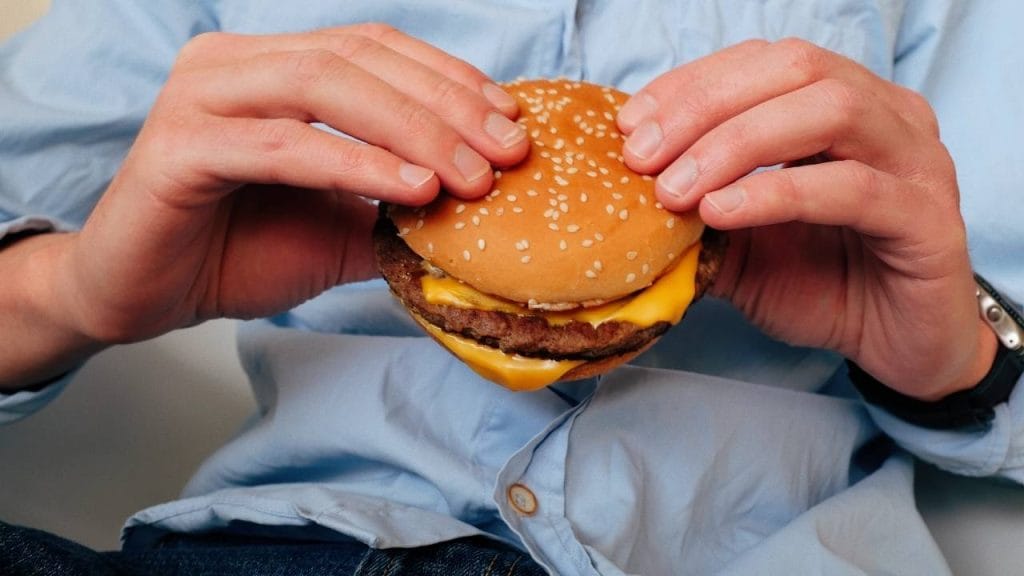 Dieta alimentar equilibrada é fundamental para o controle do diabetes.