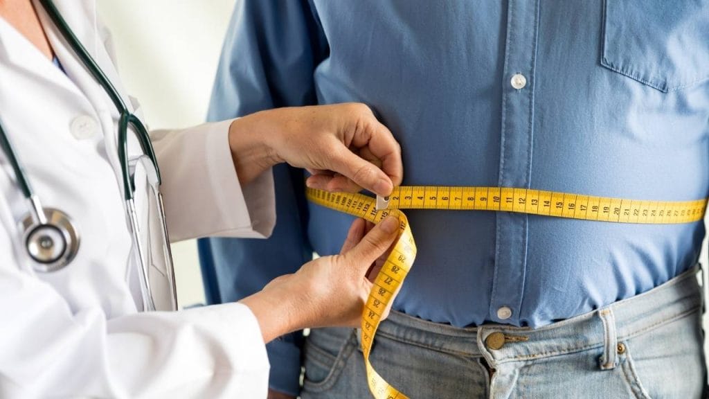 O sobrepeso é um dos principais fatores  relacionados ao desenvolvimento da diabetes tipo 2.