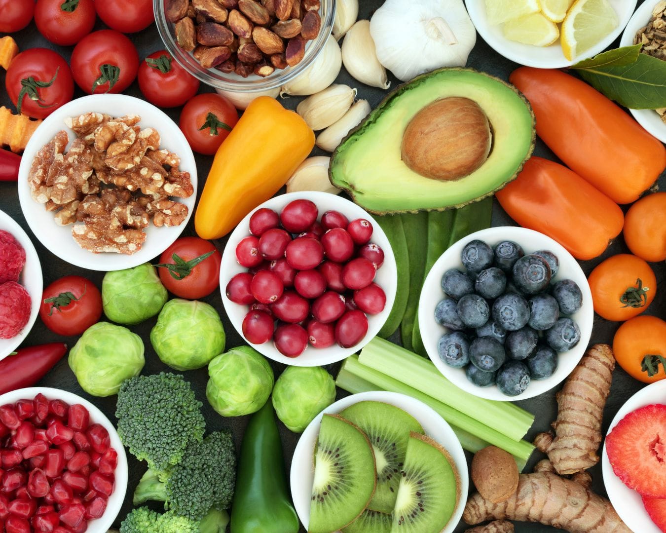 Veja 12 alimentos que previnem doenças e podem ser inclusos no seu cardápio facilmente