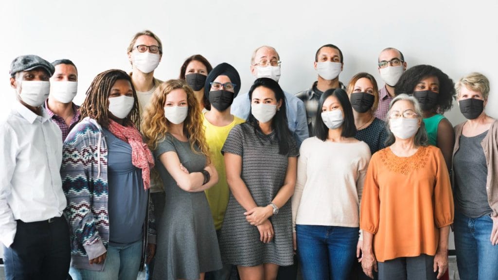 Qualquer pessoa pode desenvolver o câncer de mama.