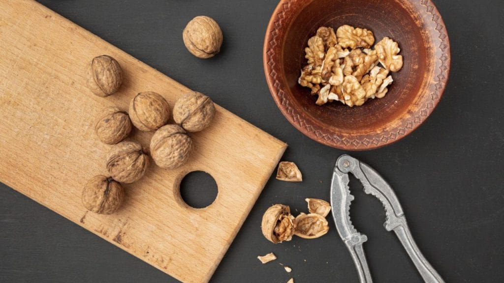 As nozes ajudam a queimar gordura localizada e estão associadas ao controle do diabetes tipo 2.